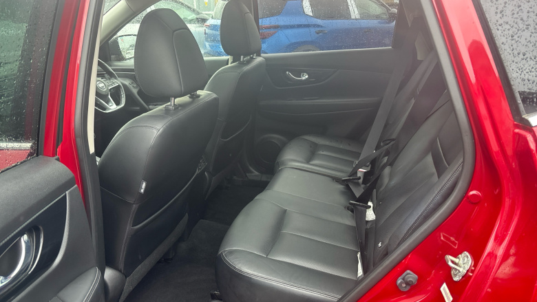 Nissan X-Trail 1.7 dCi Tekna 5dr Diesel Station Wagon